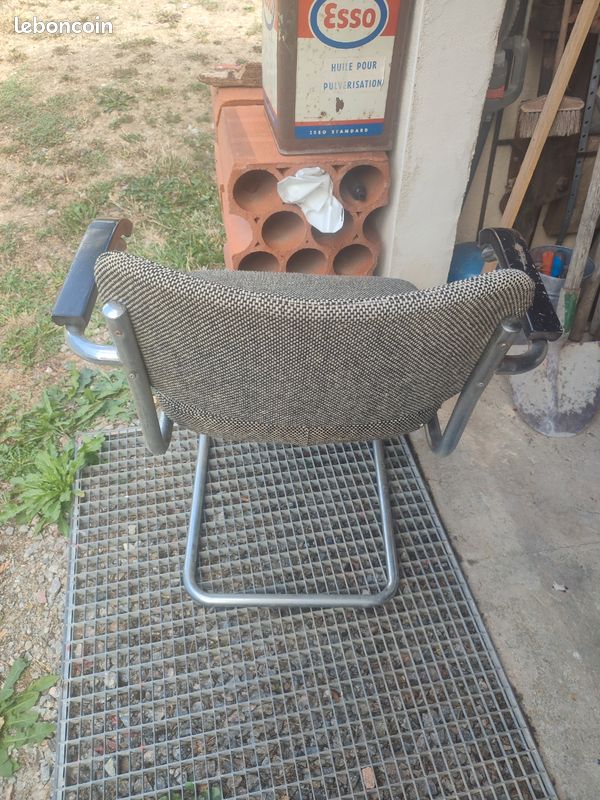 Chaises année 70 (image 2)