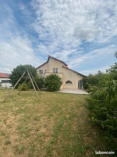 Maison 7 pièces 195 m² · à Nomeny · 195 m² · 299 000 €