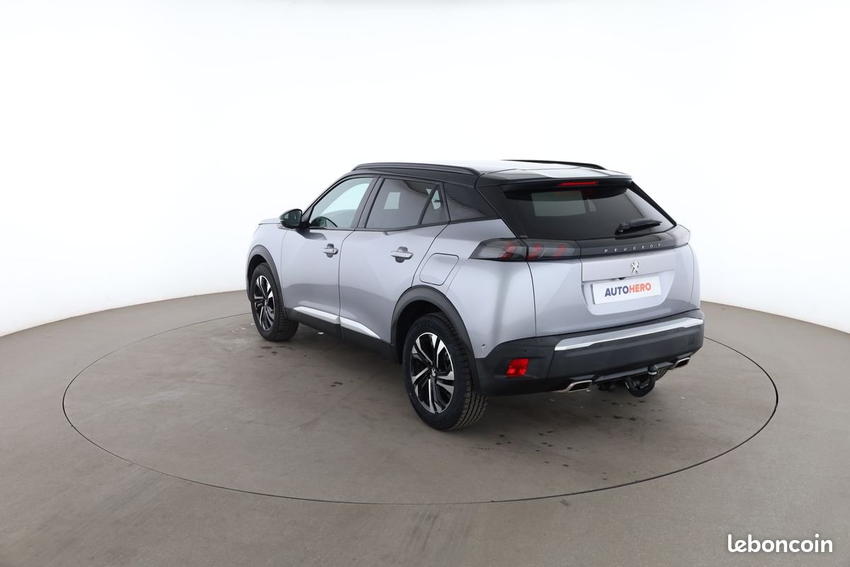 Peugeot 2008 1.2 PureTech GT Line 130 ch (image 2)
