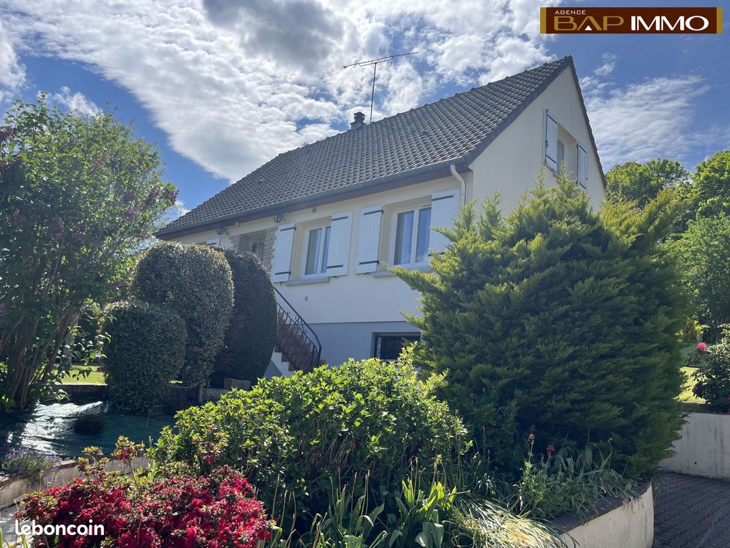 Maison 5 pièces 104 m² · à Lisieux · 104 m² · 262 500 €