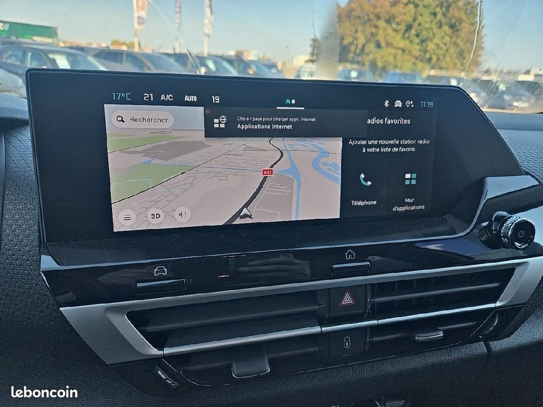 CITROëN C4 X 1.2 hybride 145 max e-dcs6 (image 18)