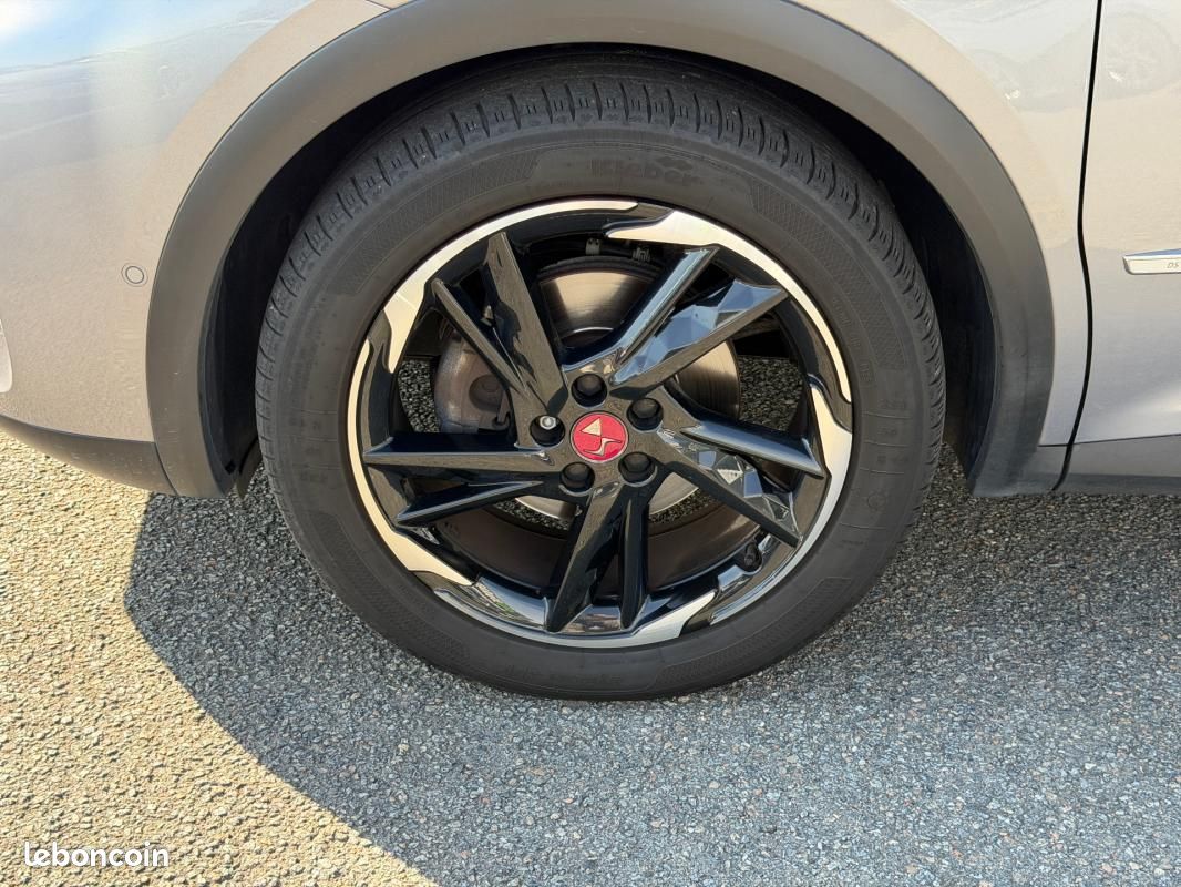 DS 7 Crossback BlueHDi 180 EAT8 Performance Line (image 22)