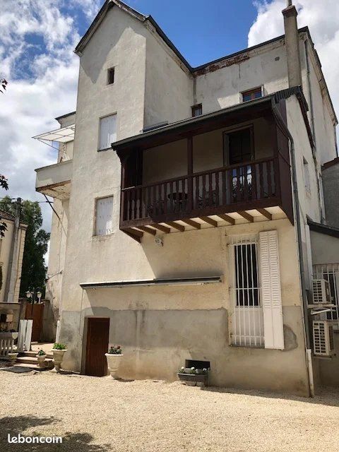 Immeuble 1080 m² · au Creusot · 1 080 m² · 279 000 €