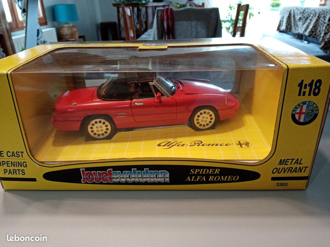 Modellauto ALFA ROMEO SPIDER ★ 1:18 ★ OVP in 86529 Schrobenhausen für