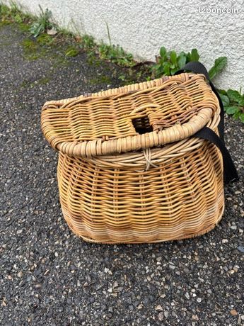 2 Paniers De Pêche Anciens En Osier - Style Creel Vintage