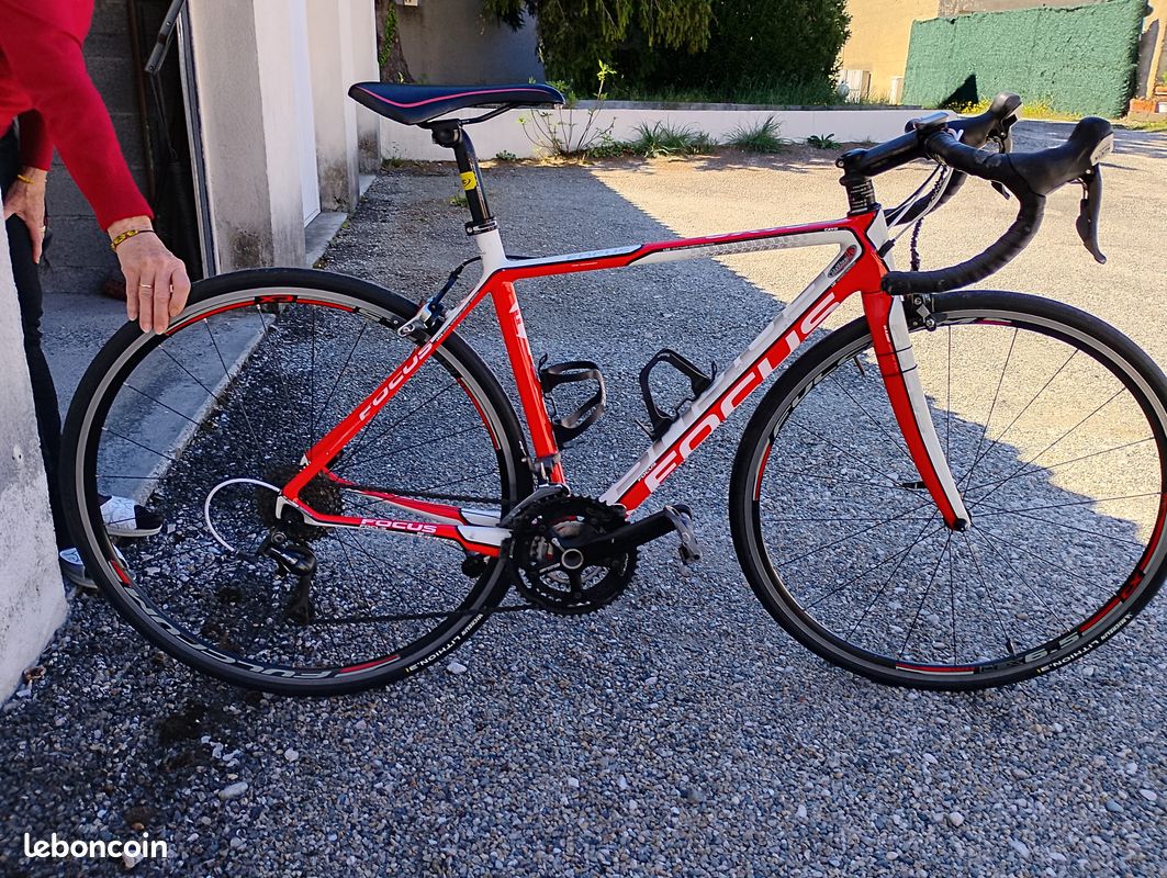 Velo de course (image 2)