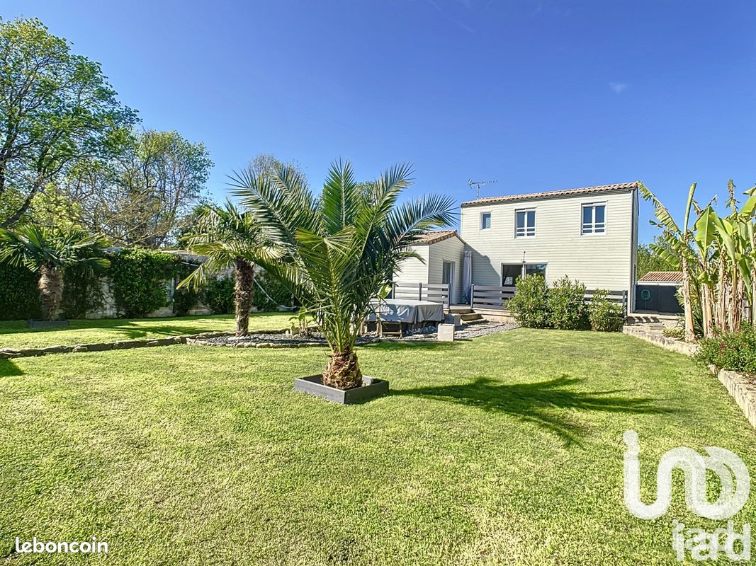 Maison 5 pièces 134 m² - Saint-Sauveur-d'Aunis 17540 (image principale 0)