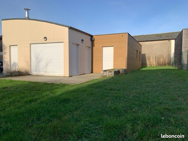 Maison 5 pièces 111 m² · à Écouflant · 111 m² · 1 250 €