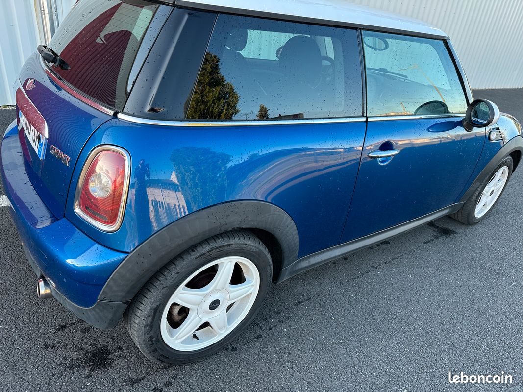 MINI Mini PHASE 2 Cooper 1.6 L i 16V 120 CV ESSENCE 109000 KMS (image 4)