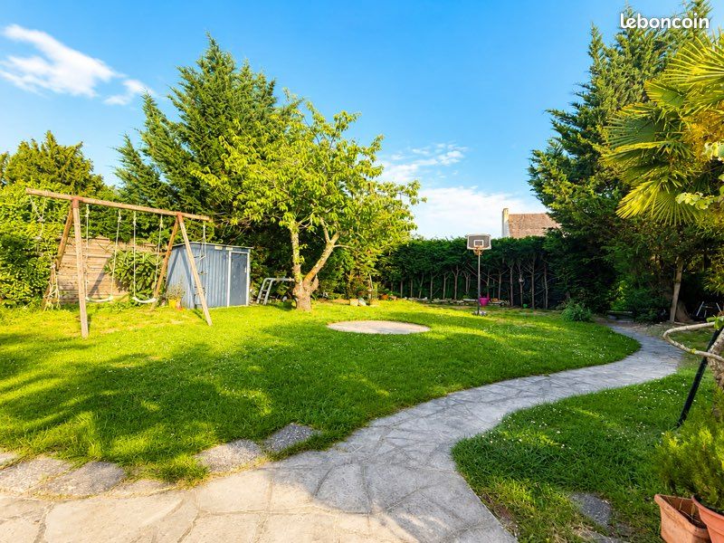 Maison 7 pièces 140 m² · à Ozoir-la-Ferrière · 140 m² · 399 000 €