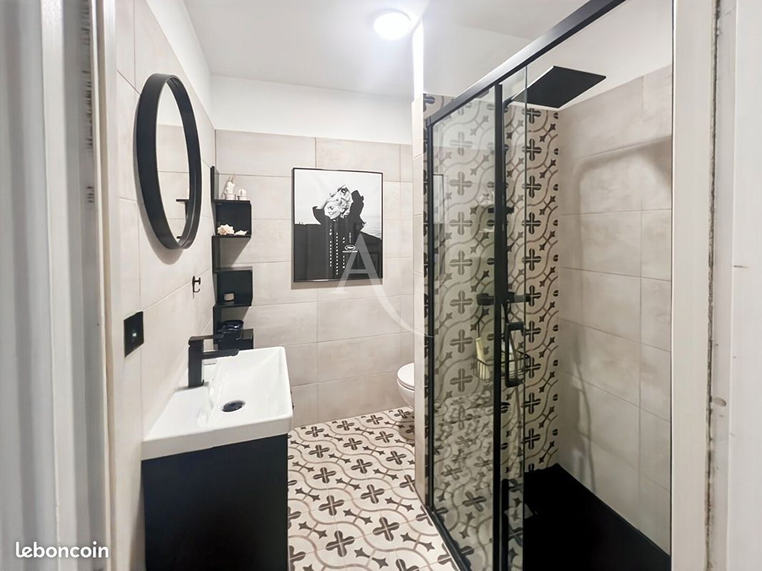 Appartement 1 pièce 24 m² · à Le Cannet · 24 m² · 155 000 €