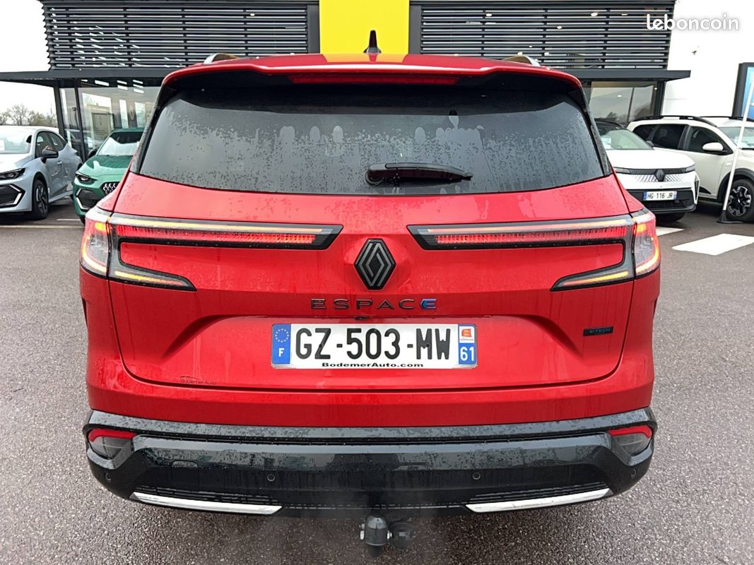 RENAULT Espace E-Tech full hybrid 200 5pl esprit Alpine (image 4)