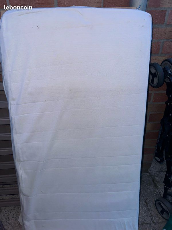 Lot matelas ou par pièces (image 9)