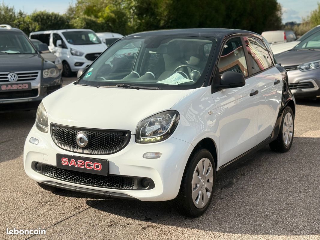 SMART FORFOUR 1.0 71 ch S&S * Clim + Régulateur de vitesse (image 2)