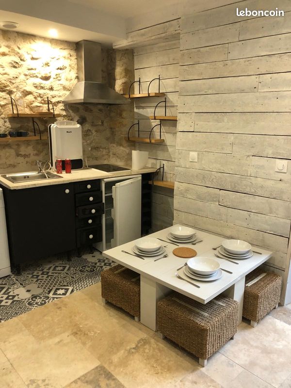 Appartement 1 pièce 14 m² · à Melun · 14 m² · 600 €/mois