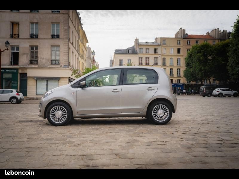 Volkswagen up 1.0 75ch High up 5p (image 12)