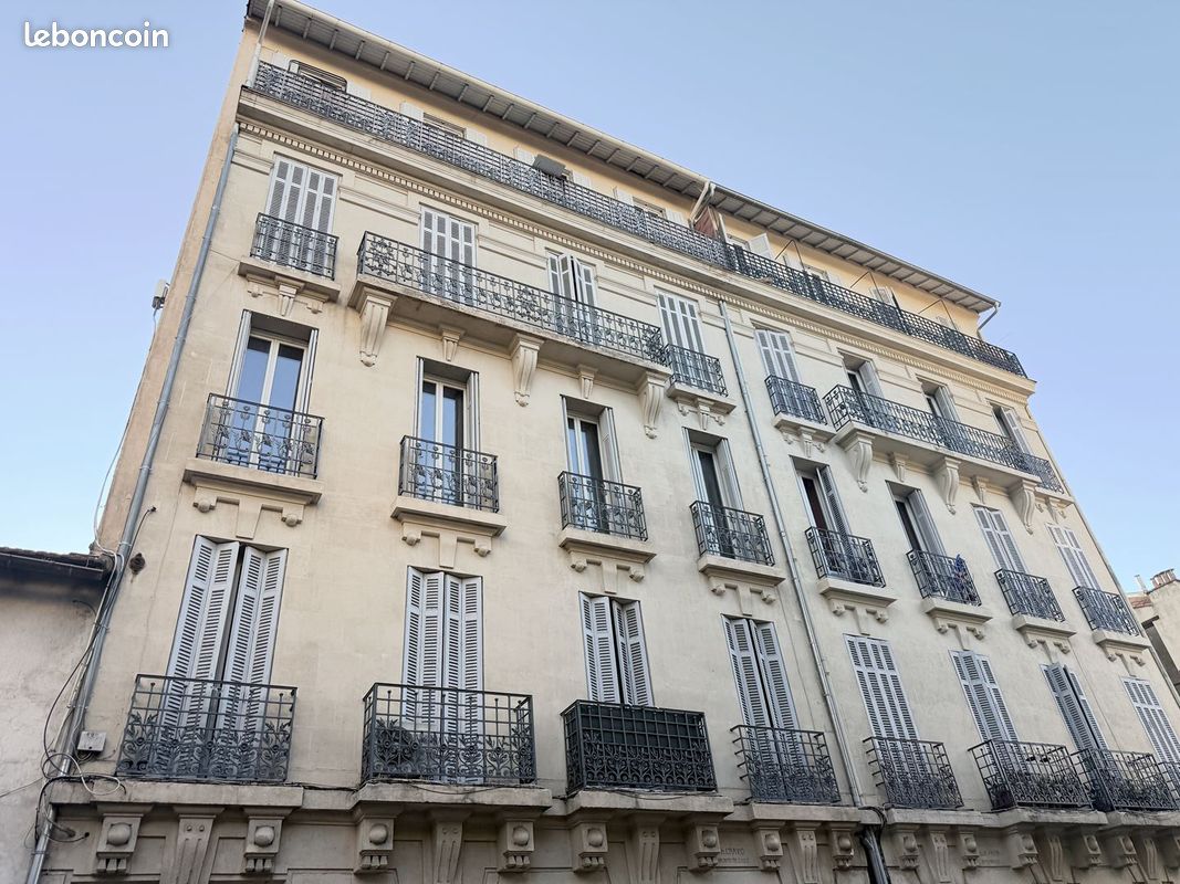 Appartement 5 pièces 82 m² · à Marseille · 82 m² · 285 000 €