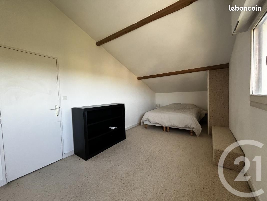 Appartement a louer beaune - 4 pièce(s) - 132 m2 - Surfyn