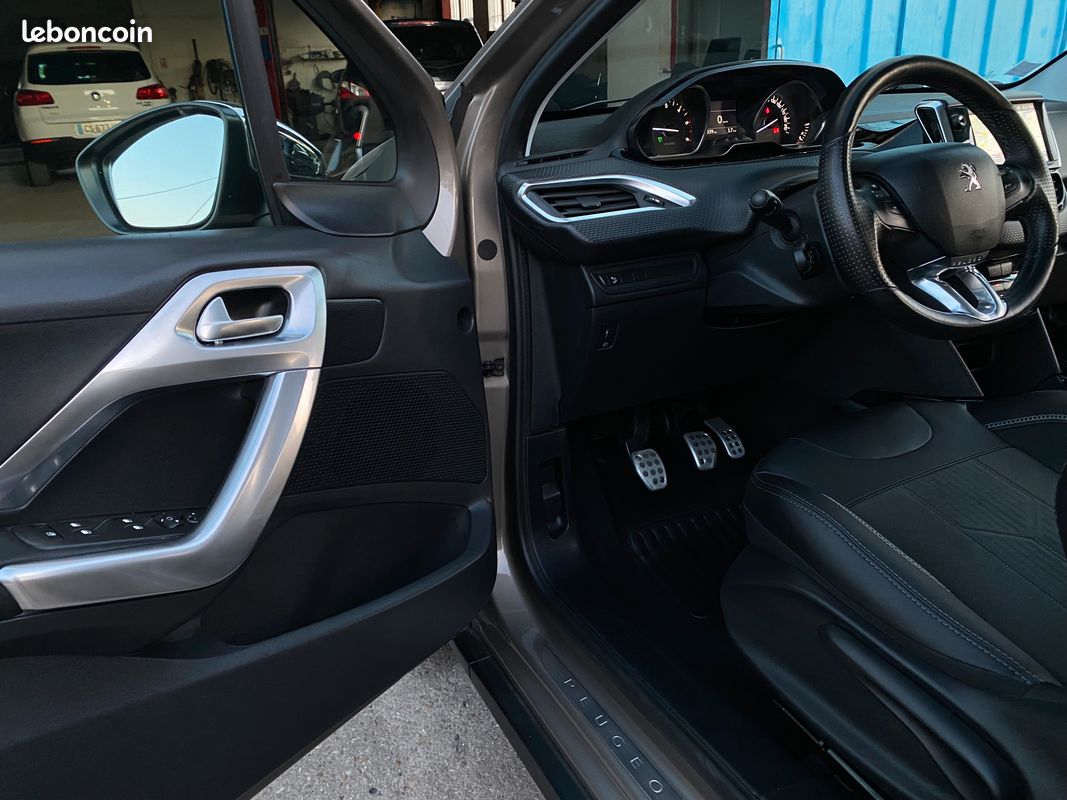 PEUGEOT 2008 1.6 HDI 100cv CROSSWAY (image 6)