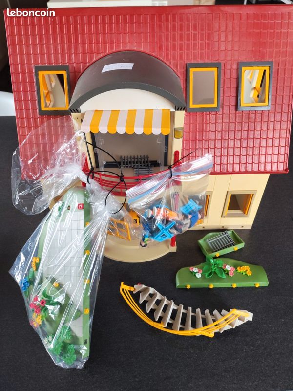 Maison playmobil (image 1)