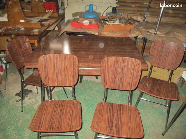 Tables chaises et tabourets en formica (image 7)