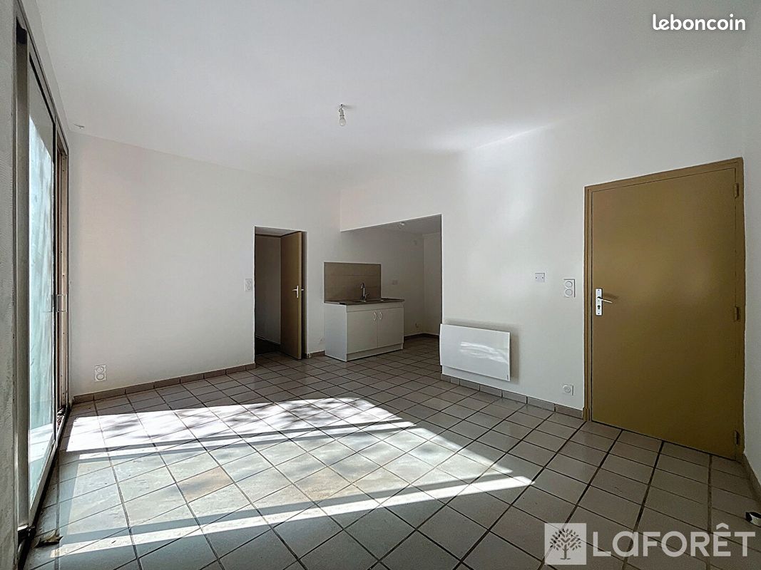 Appartement 2 pièces 36 m² · à Orange · 36 m² · 455 €/mois