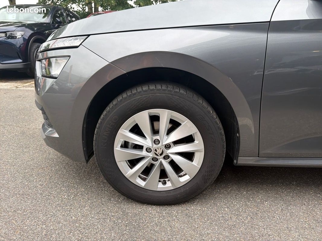SKODA Kamiq 1.0 TSI Evo 110 ch BVM6 Ambition (image 28)