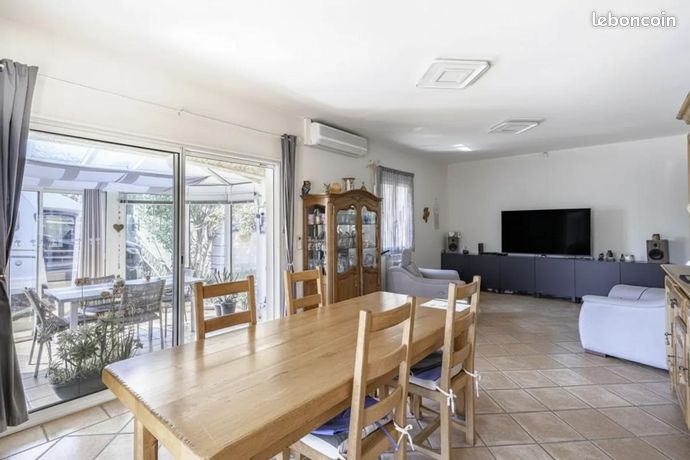 Villa 4 pièces 100 m² — 3