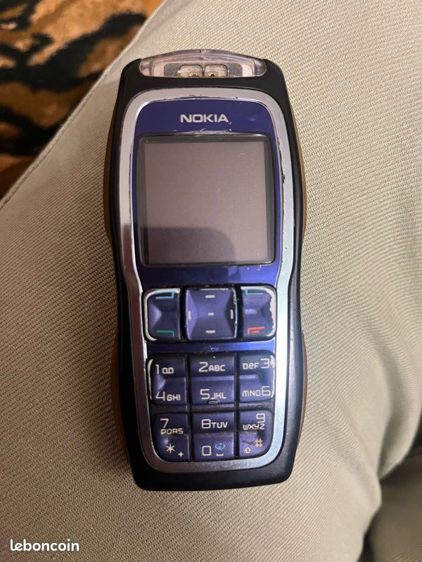 Nokia 3220 Orange – Téléphone portable vintage – Batterie incluse (image 1)
