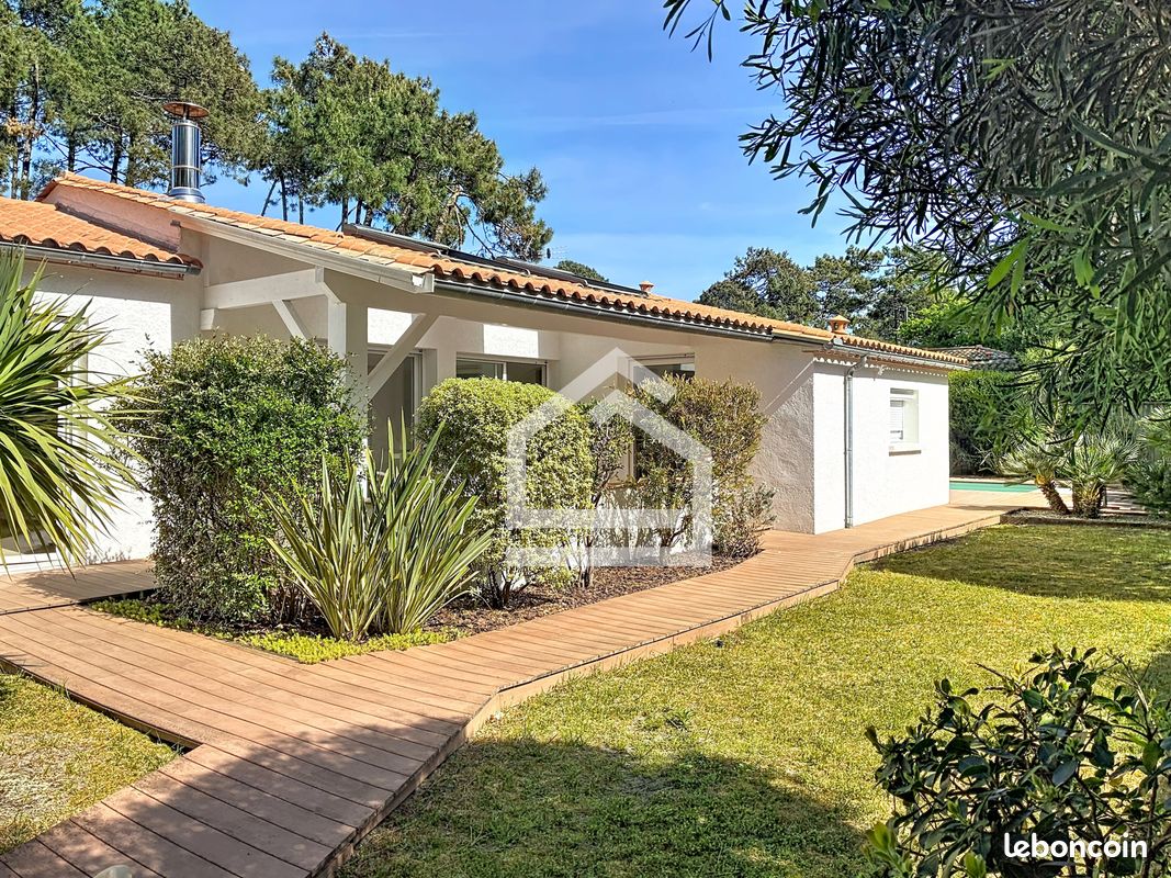 Maison 5 pièces 127 m² · à Lège-Cap-Ferret · 127 m² · 1 398 800 €