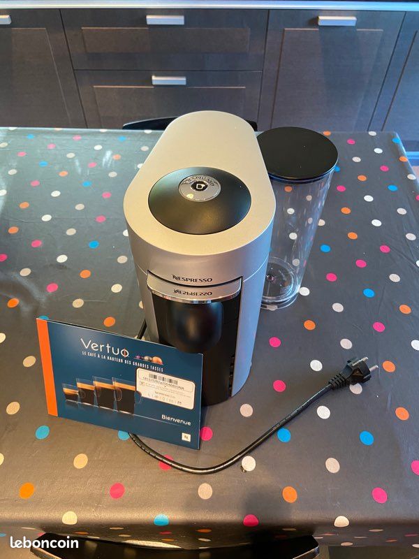 Machine à café Nespresso Vertuo quasi neuve (5 utilisations), à venir récupérer sur Bordeaux (image 3)