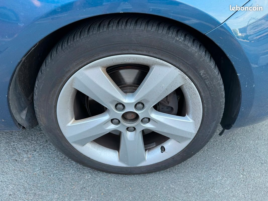 OPEL MERIVA 1.6 CDTI - 136 ch S&S Cosmo Pack PHASE 2 / Sièges et volant chauffants / Caméra de recul / Chaîne distrib (image 30)