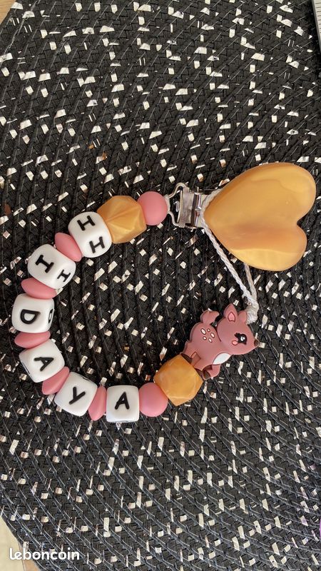 Attache tétine et anneaux de dentition personnalisée pour bébé (image 4)