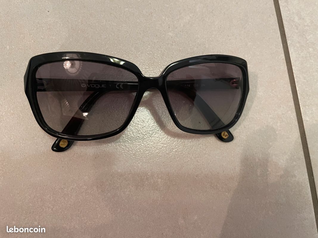 Lunettes de soleil (image 1)