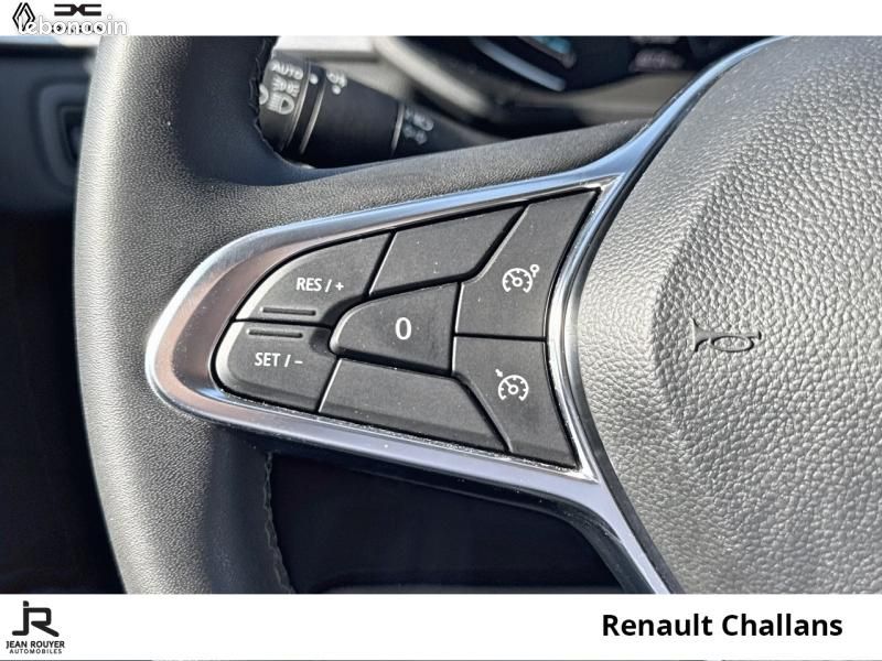 Renault Captur 1.6 E-Tech hybride 145ch Techno (image 18)