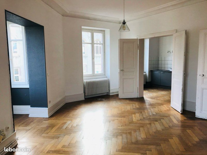 Appartement 3 pièces 94 m² · à Colmar · 94 m² · 1 070 €/mois