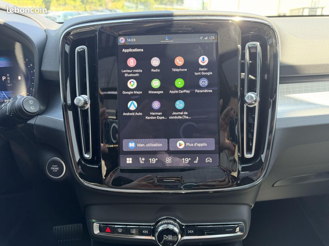 VOLVO XC40 B4 197 ch DCT7 Ultra (image 20)