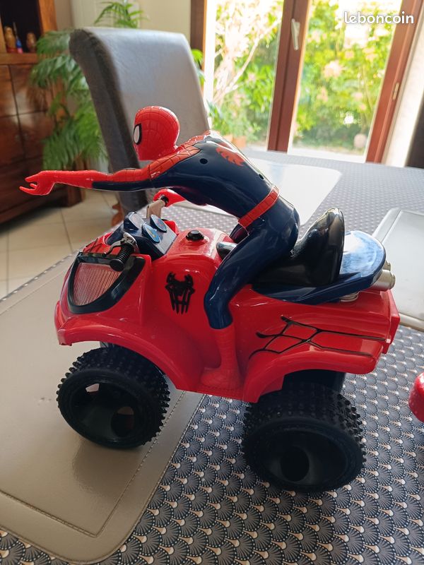 Spiderman quad marvel (image 3)