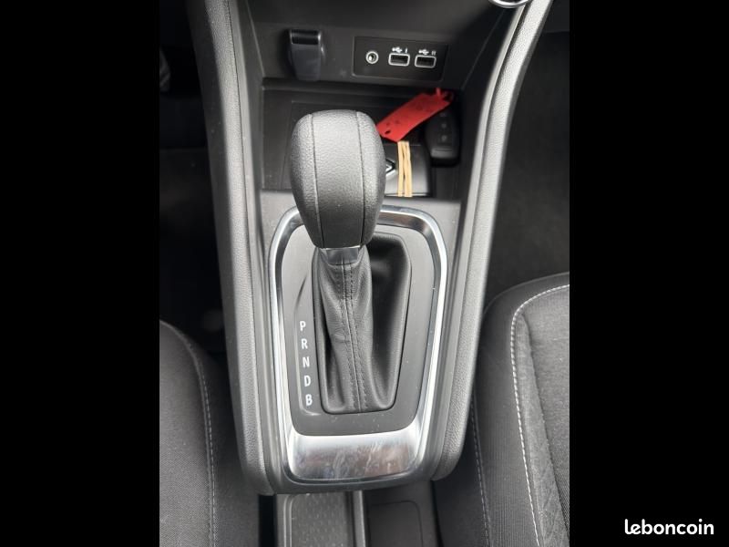 Renault Captur 1.6 E-Tech full hybrid 145ch Evolution (image 21)