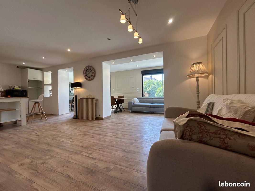 Maison 6 pièces 130 m² · à Halluin · 130 m² · 282 000 €