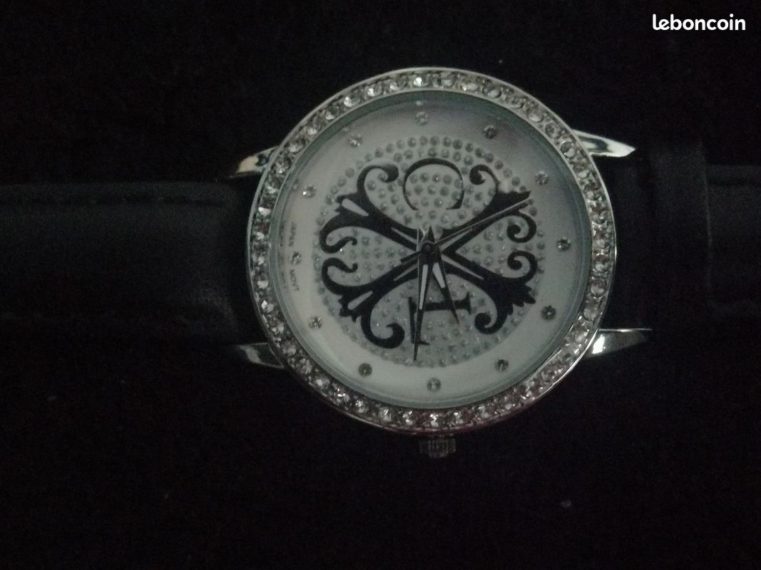 Montre à vendre à l'unité (image 7)