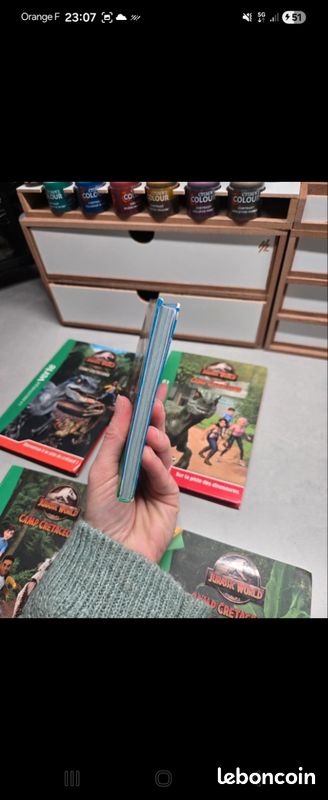 Lot livres Jurassic World (image 8)