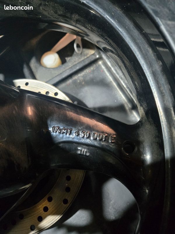 Jante arrière ducati monster 620 (image 2)