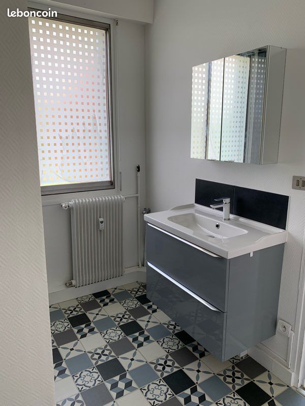 Appartement 2 pièce(s) 60 m²à louer Mont-saint-aignan