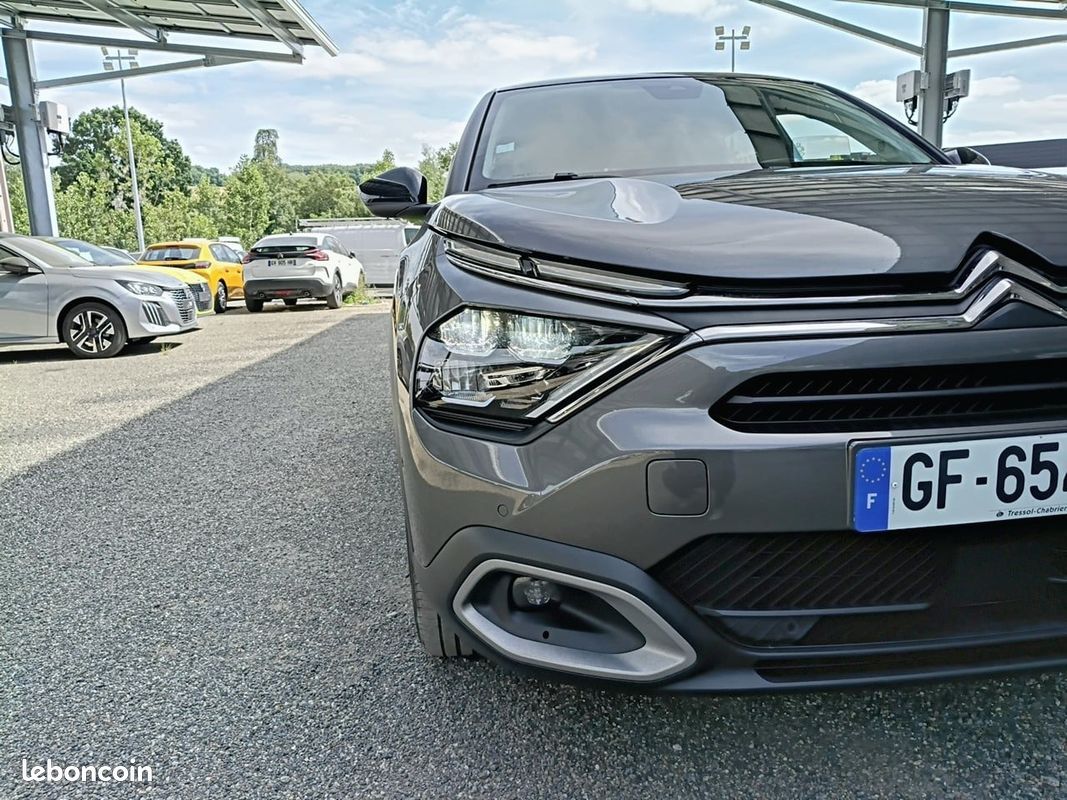 CITROEN C4 BlueHDi 130 S&S EAT8 Shine (image 8)