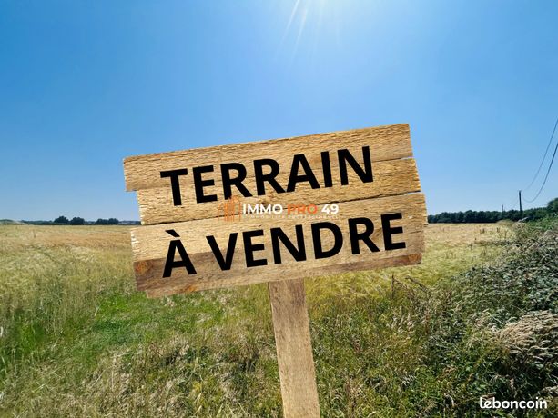 Terrain 10000 m² Vendrennes