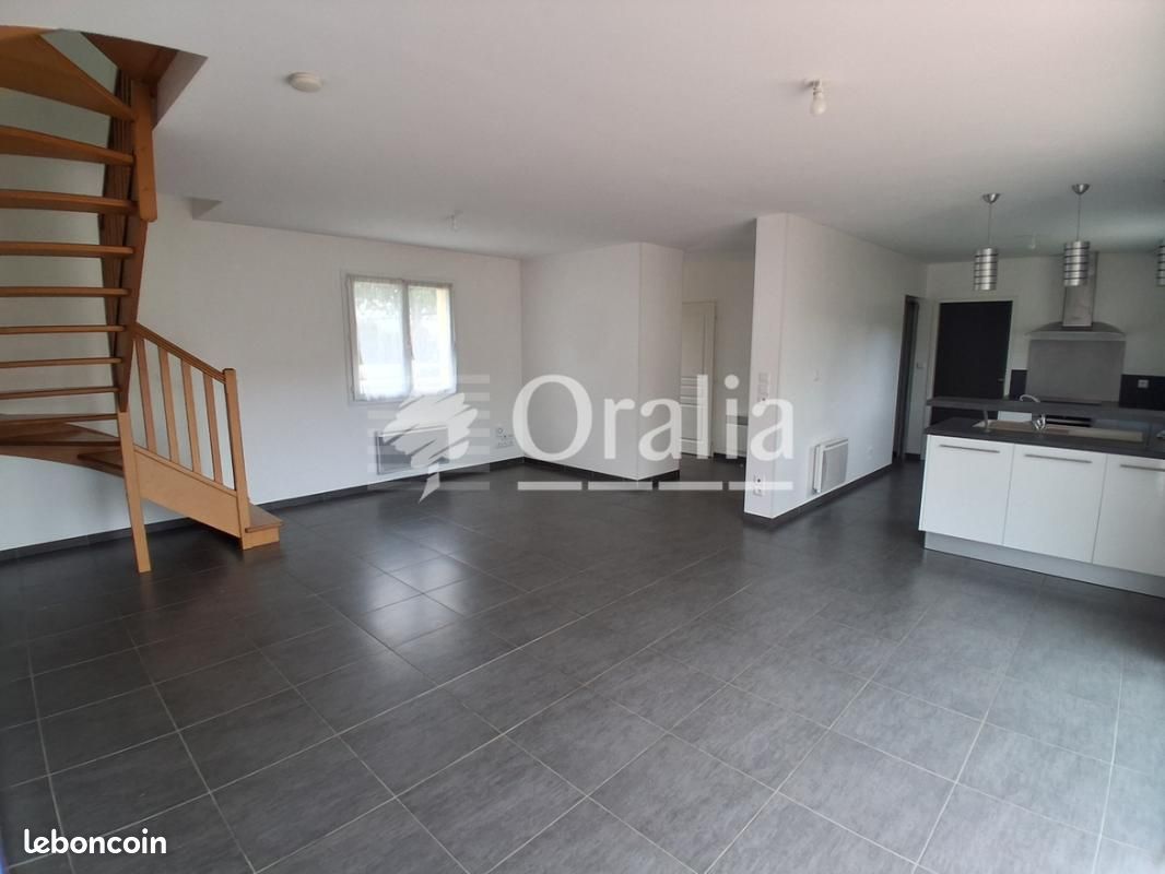 Maison 97 m² · à Pessac · 97 m² · 1 439 €
