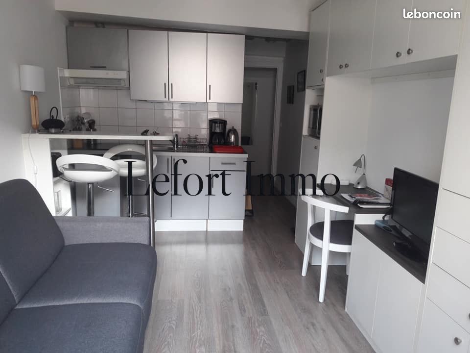 Appartement 1 pièce 18 m² · à Paris · 18 m² · 815 €/mois
