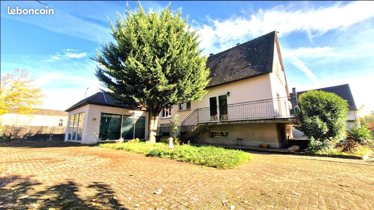Maison 8 pièces 210 m² · à Colmar · 210 m² · 395 000 €