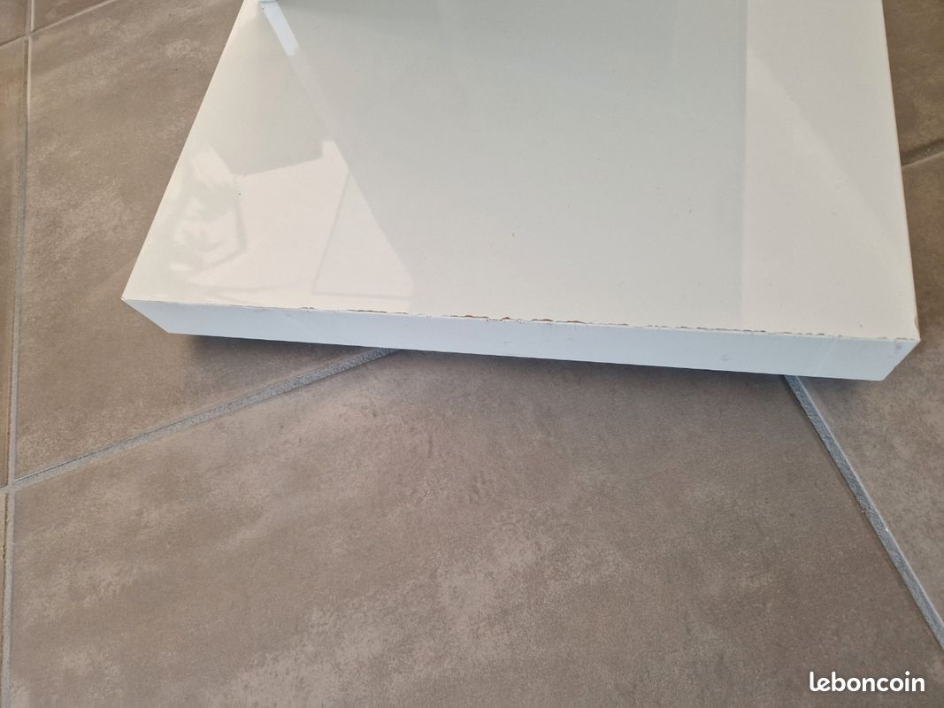 Meuble TV laqué blanc 140 x40 cm (image 4)